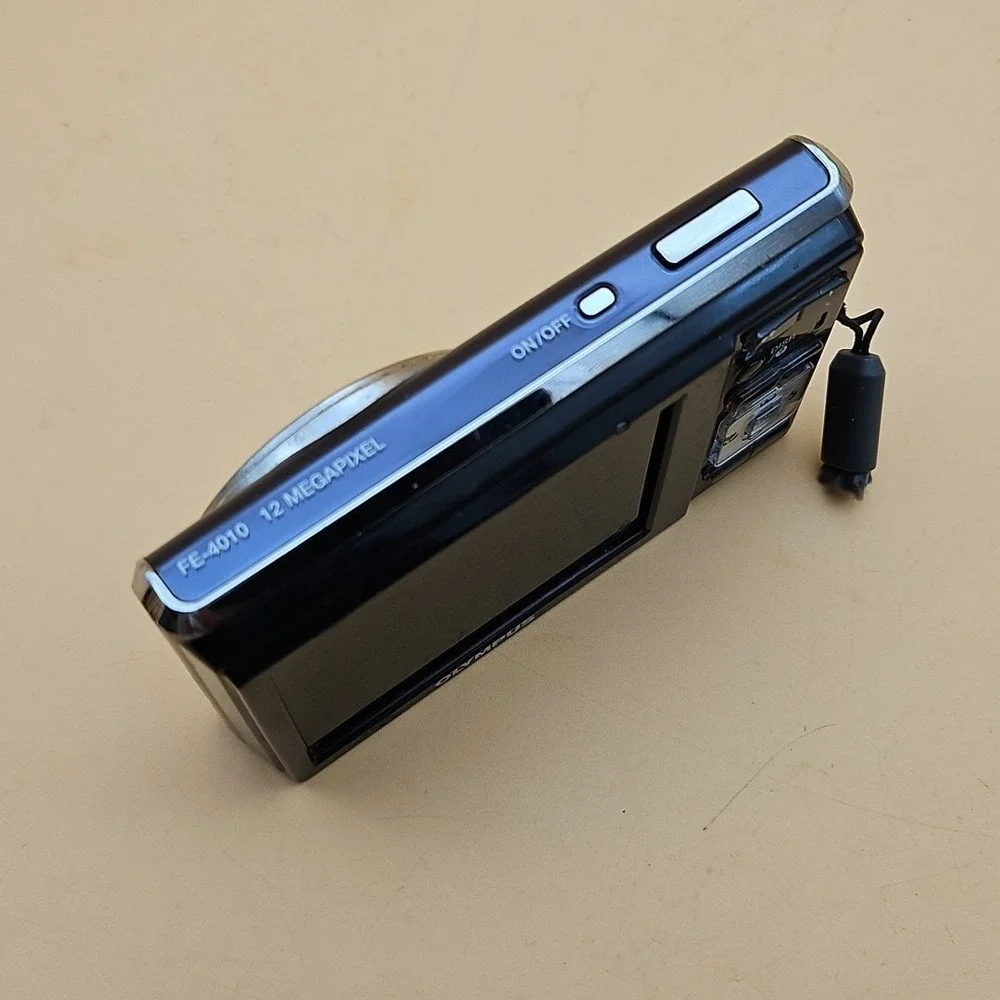 OLYMPUS FE-4010 Digital Camera - Untested As Is For Parts No Battery